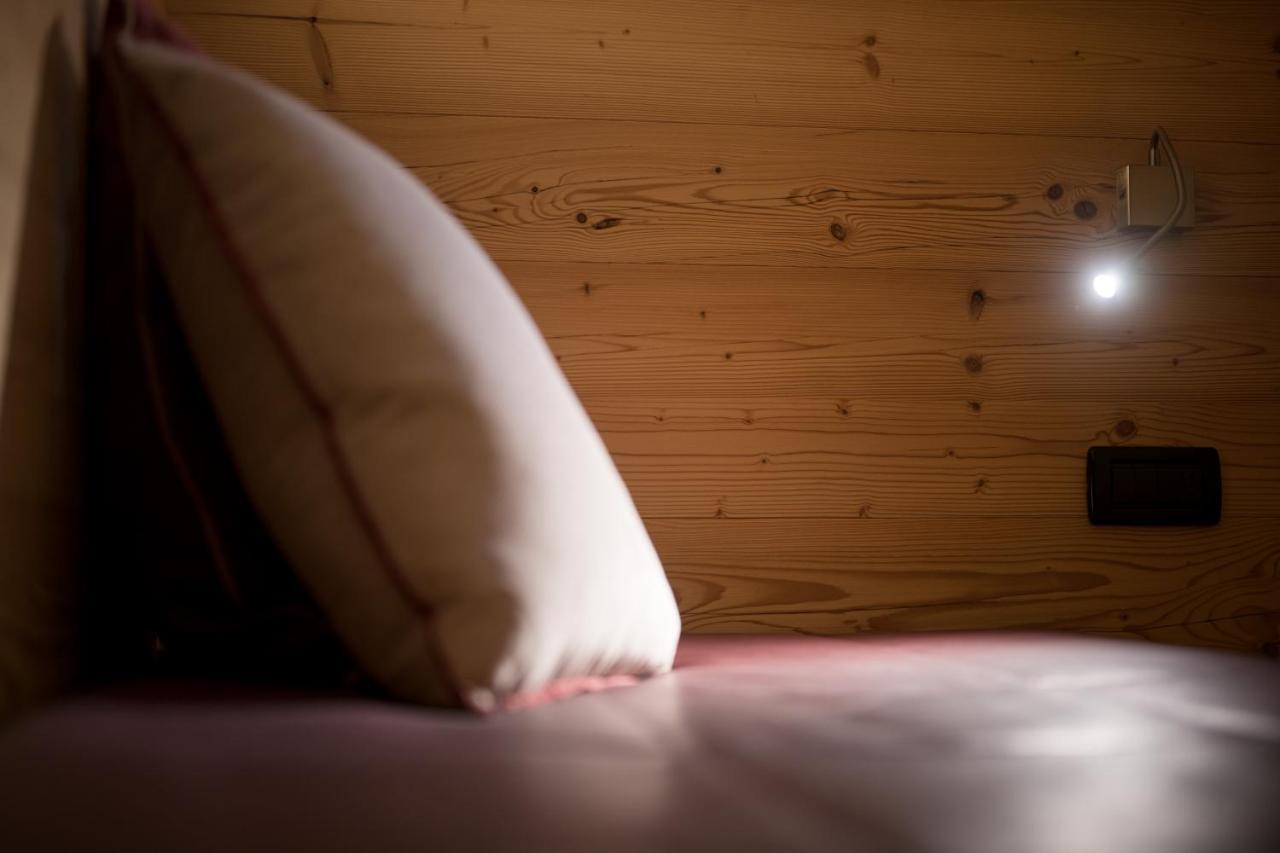 Hotel Crepei Pozza di Fassa Esterno foto